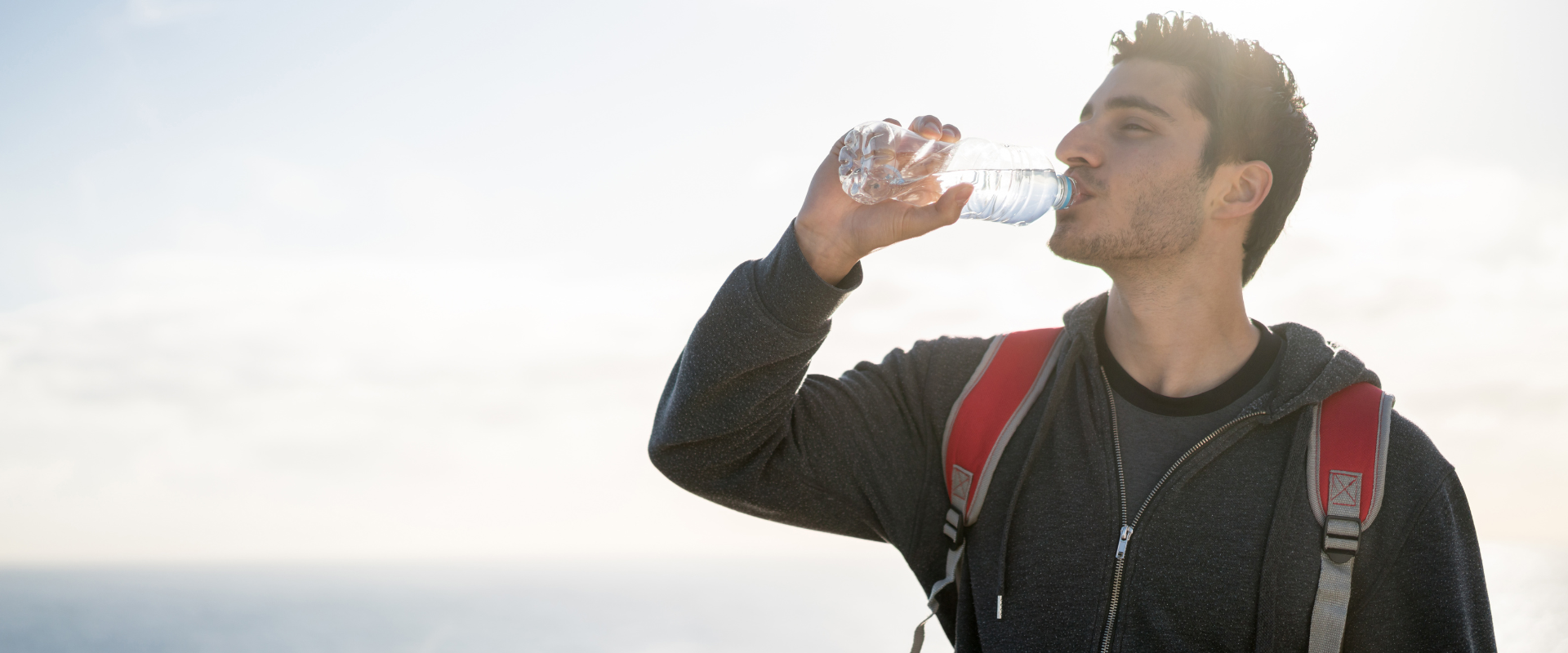 Die Bedeutung von ausreichender Flüssigkeitszufuhr bei Outdoor-Aktivitäten