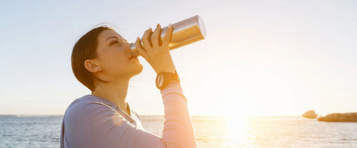 Hacks mehr Wasser zu trinken